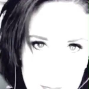 Meet your Posher, Charmaine